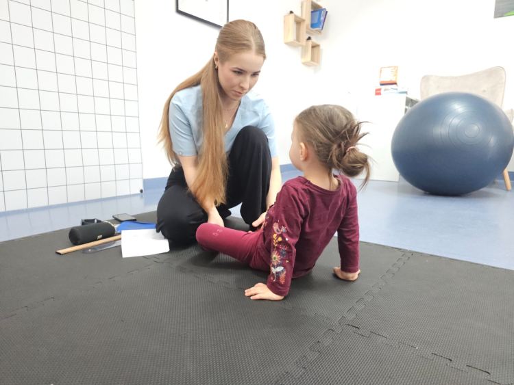 Intensywna rehabilitacja dzieci i młodzieży ze skoliozą